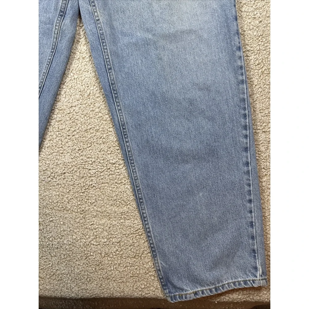 Vintage Levis 560 Comfort Fit Jeans Mens 44x34 Blue Light Wash Denim Western Y2K